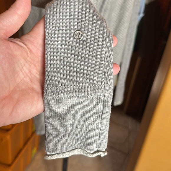 Lululemon Iconic Sweater Wrap Heathered Medium & Light Grey Size Small / Medium - Picture 9 of 11